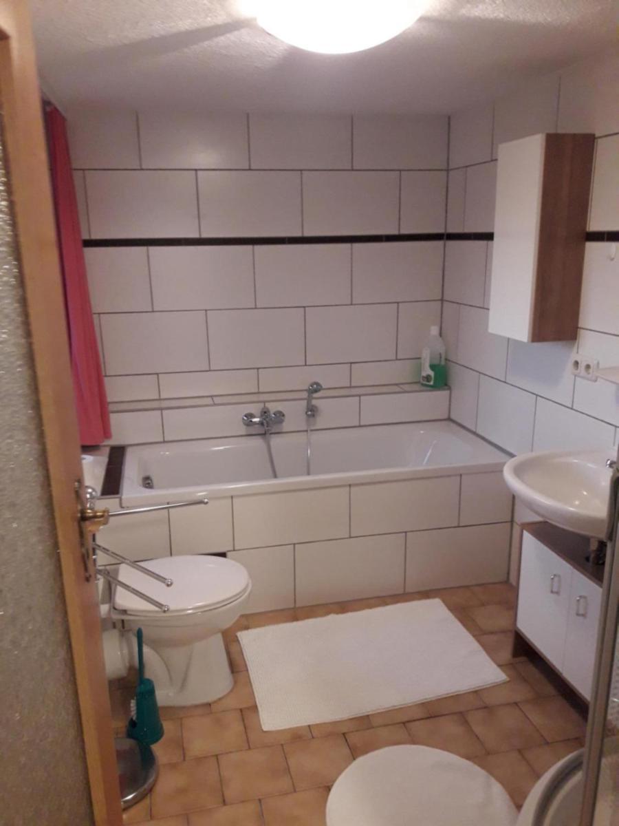 Kleine Ferienwohnung Am Stadtrand Von Lipcse Kültér fotó